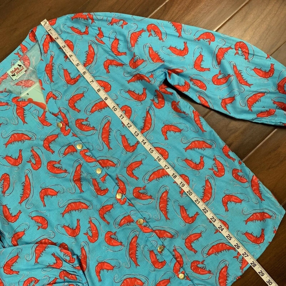 Haley & The Hound Blue Shrimp Print Stella Top - Picture 7 of 8